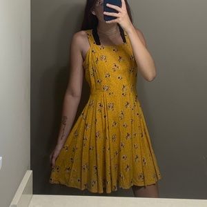 yellow flowery dress